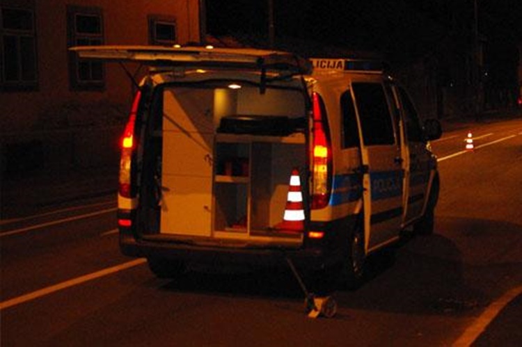 policija