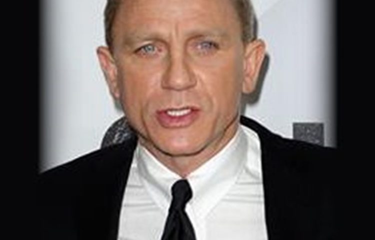 Daniel Craig